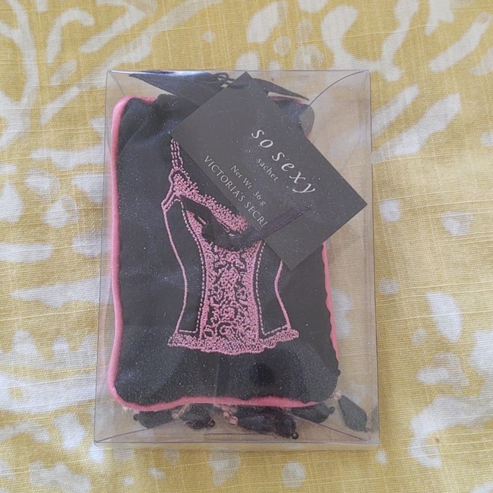 Victoria secret sachet